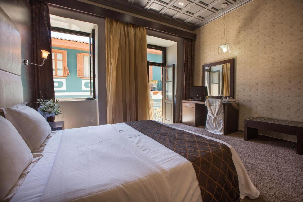 Aion Luxury Hotel 4*